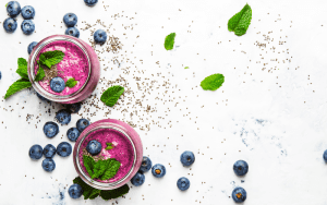 Read more about the article Berry Antioxidant Smoothie to Keep You Strong and Hydrated
